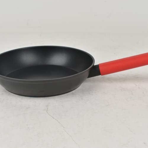 Perfect Straight Line nepriľnavá hliníková panvica 24 cm indukčná