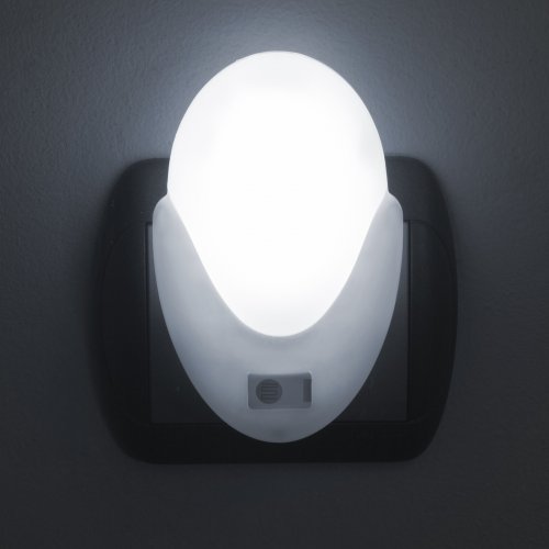Phenom LED nočná lampa so svetelným senzorom