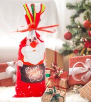 Vianočný držiak fliaš so stuhou - mikuláš - polyester - 32 x 12,5 cm