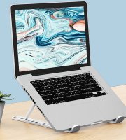 Univerzálny stojan na laptop