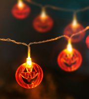 Halloweenska LED sveteľná reťaz - tekvica - 10 LED - 2 x AA - 1,35 m