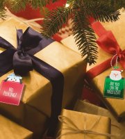 Vianočná nálepka na darček - papier - 9 x 5 cm - 12 ks / balenie