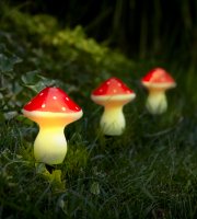 LED solárna lampa - 3 ks hríbov - teplá biela