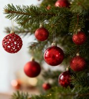 Sada vianočných ozdôb - 100 gúľ + špička - červená